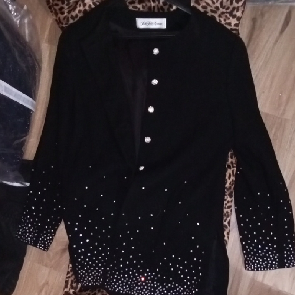 Saks Fifth Avenue Luxury Black Jacket with Rhinestone Accent - Picture 3 of 8